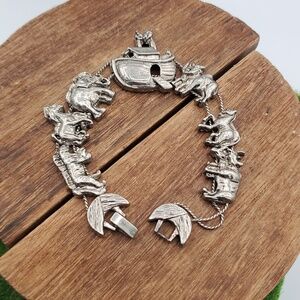 Noahs Ark Vintage B3014 8 Inches Sterling Silver Charm Bracelet